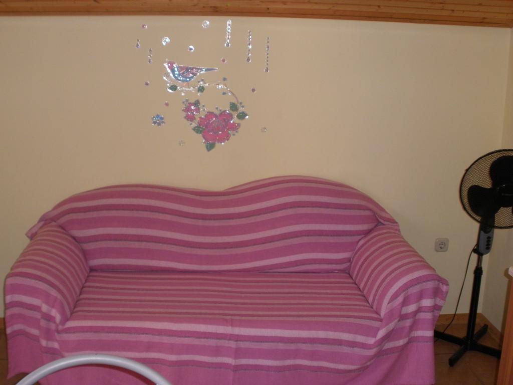 Corry 1 Apartment Ровини Стая снимка